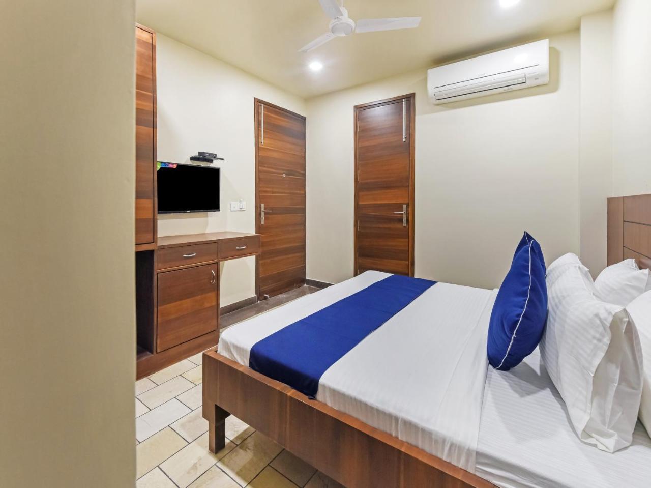 Hotel Fabexpress Marigold I Nové Dillí Exteriér fotografie