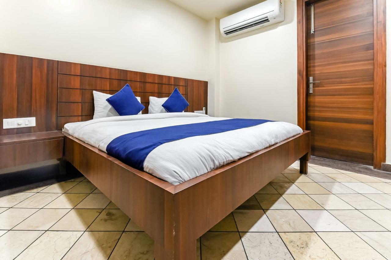 Hotel Fabexpress Marigold I Nové Dillí Exteriér fotografie